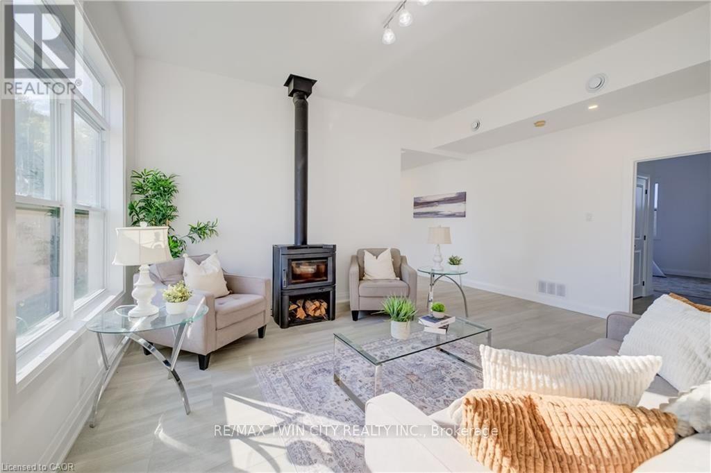 149 Woolwich Street Property Photo 22