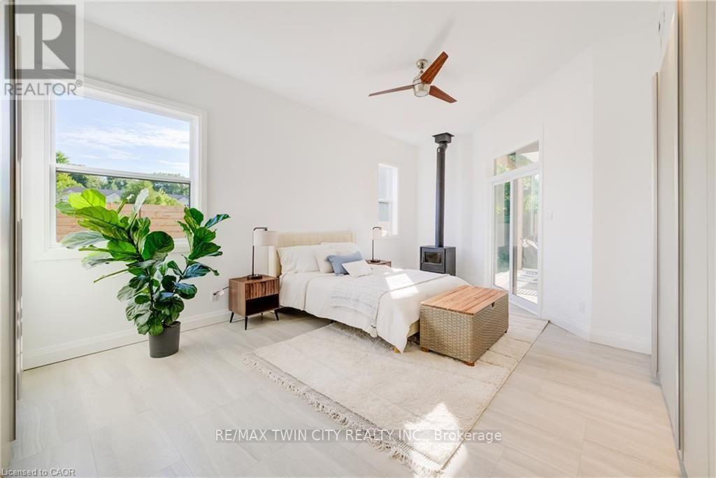 149 Woolwich Street Property Photo 26