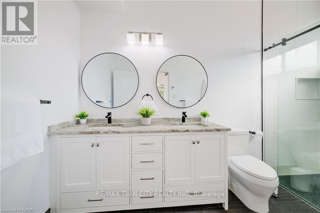 149 Woolwich Street Property Photo 28