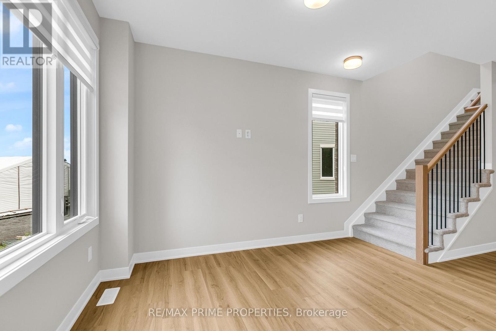 745 Haflinger Row Property Photo 10