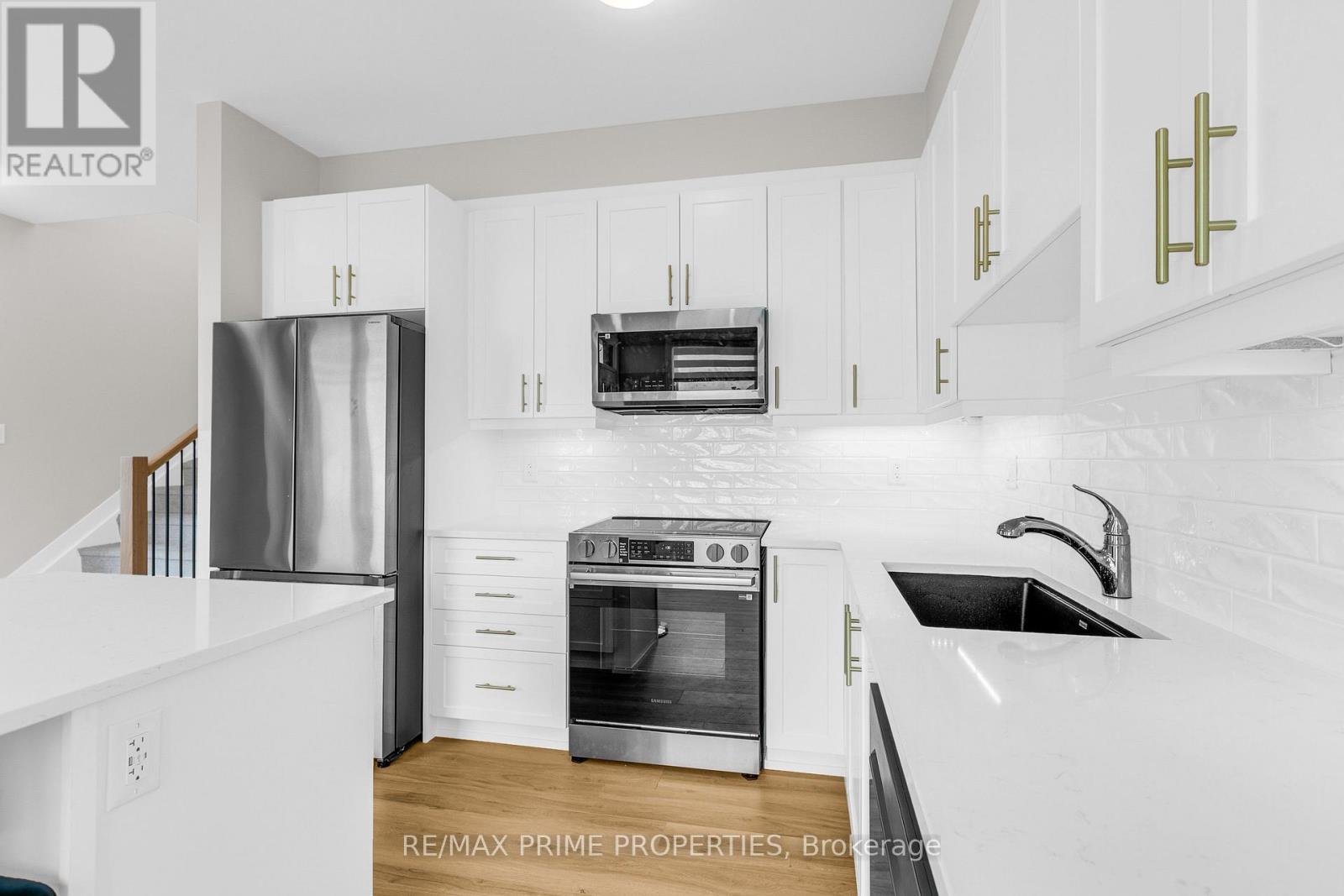 745 Haflinger Row Property Photo 13