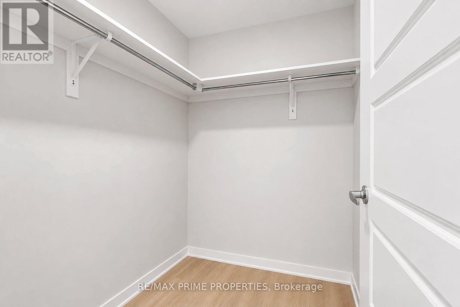 745 Haflinger Row Property Photo 24