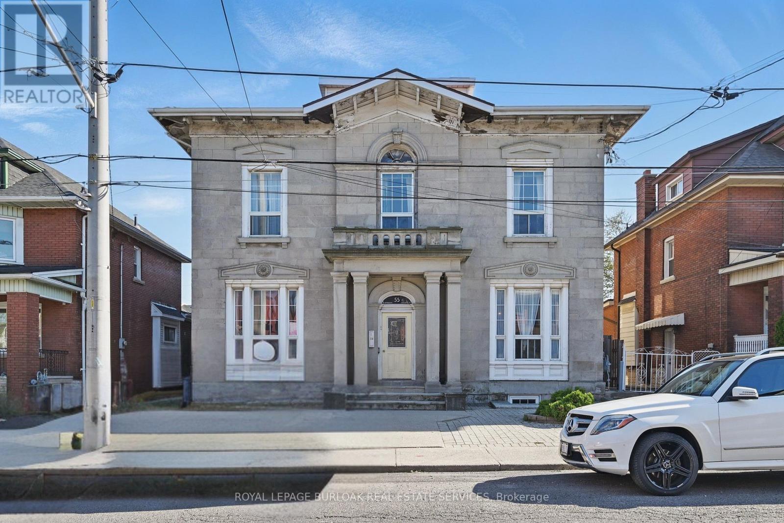 55 Barton Street W Property Photo 1