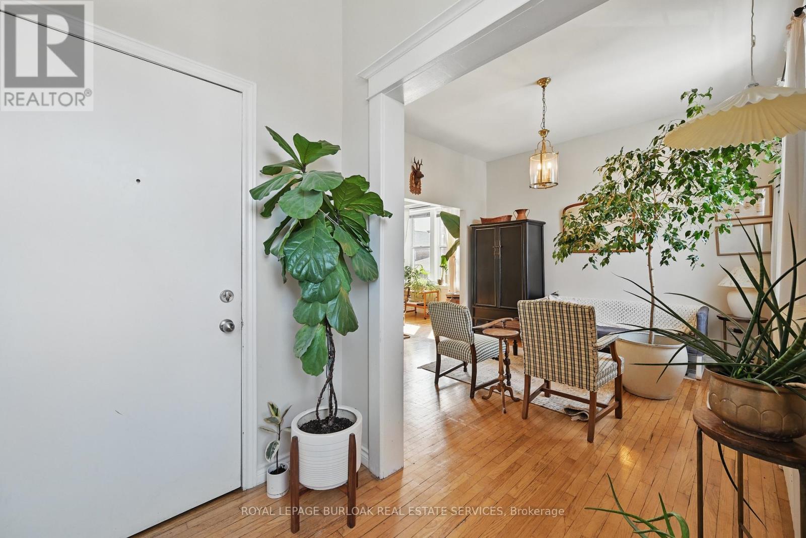 55 Barton Street W Property Photo 3