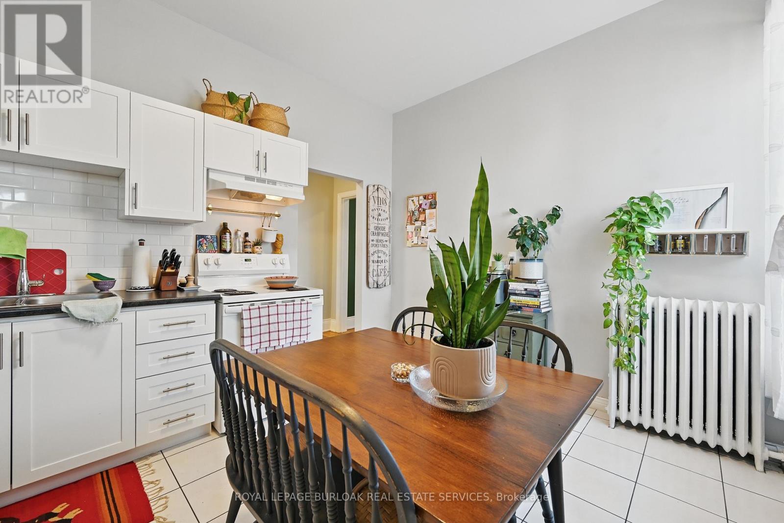 55 Barton Street W Property Photo 13