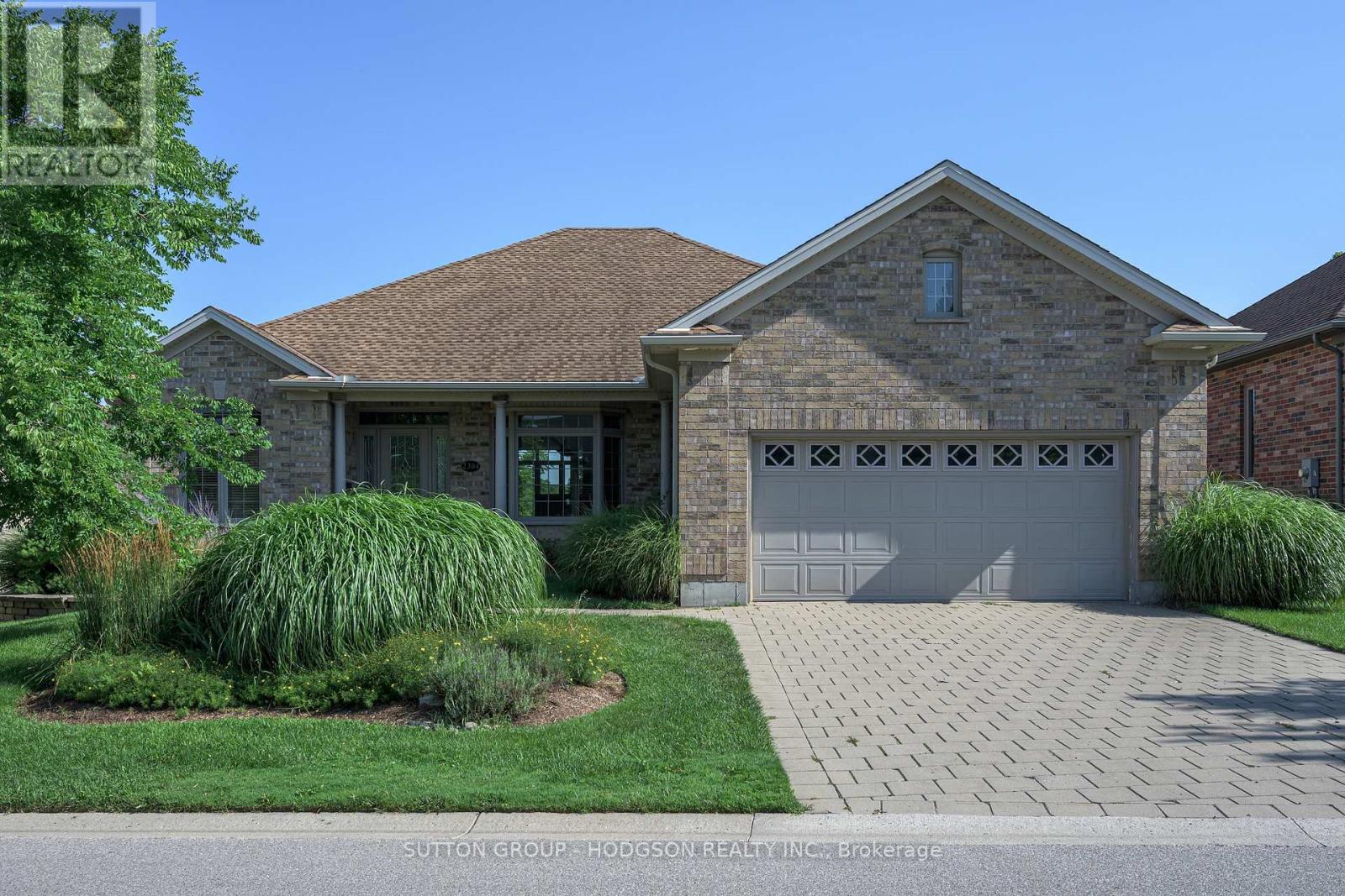 2304 Jack Nash Drive Property Photo 1
