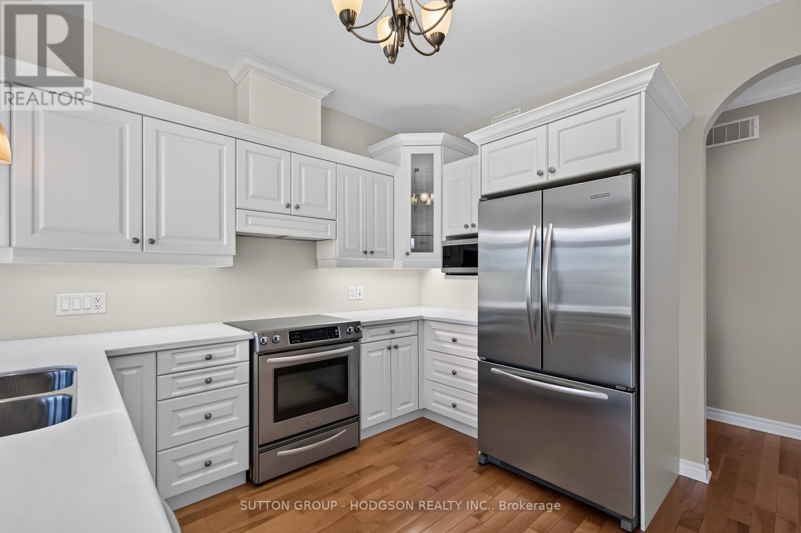 2304 Jack Nash Drive Property Photo 8