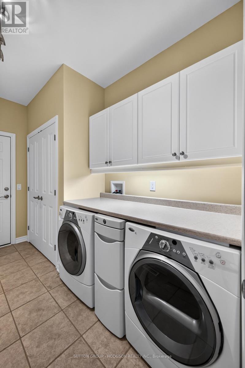 2304 Jack Nash Drive Property Photo 18