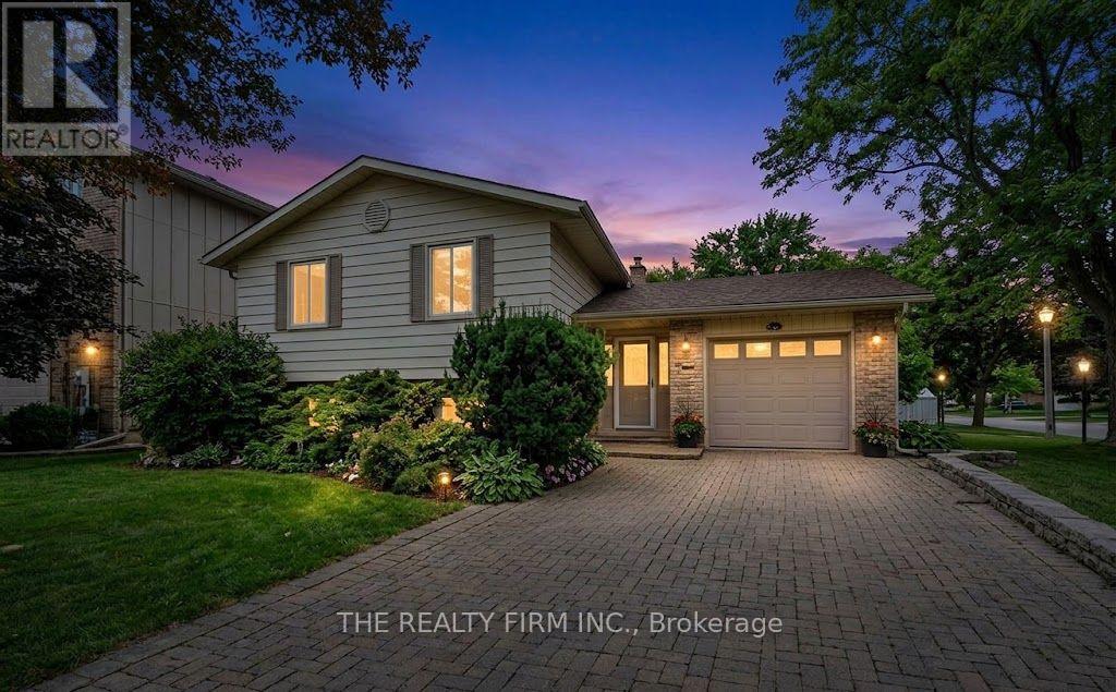 4084 BLUEPOINT DRIVE Property Photo 1