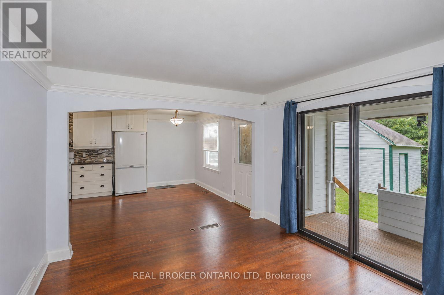 153 Hale Street Property Photo 9