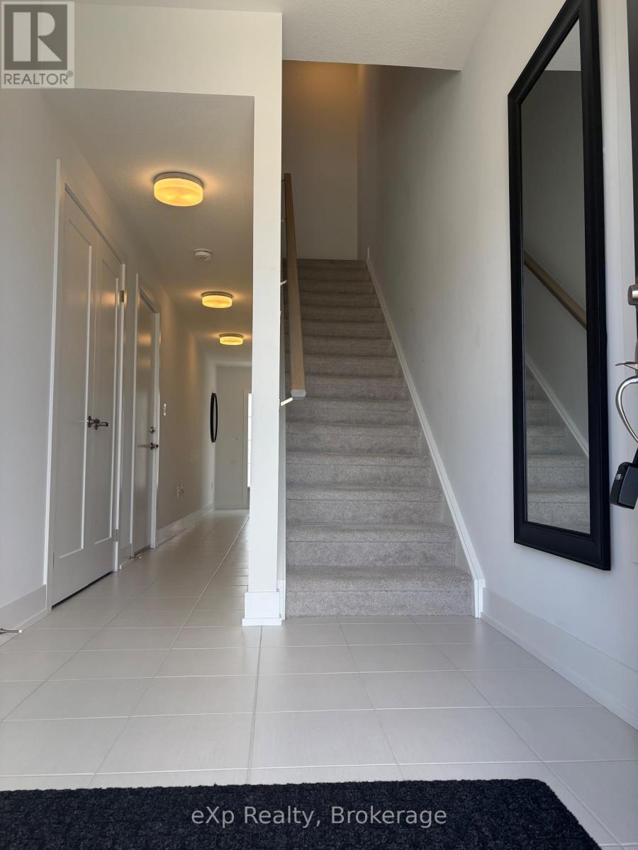 10 Balladry Boulevard Property Photo 4