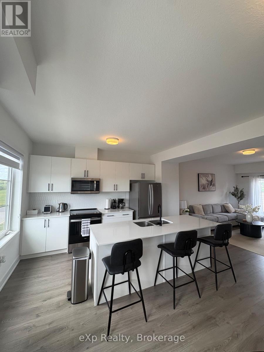 10 Balladry Boulevard Property Photo 6