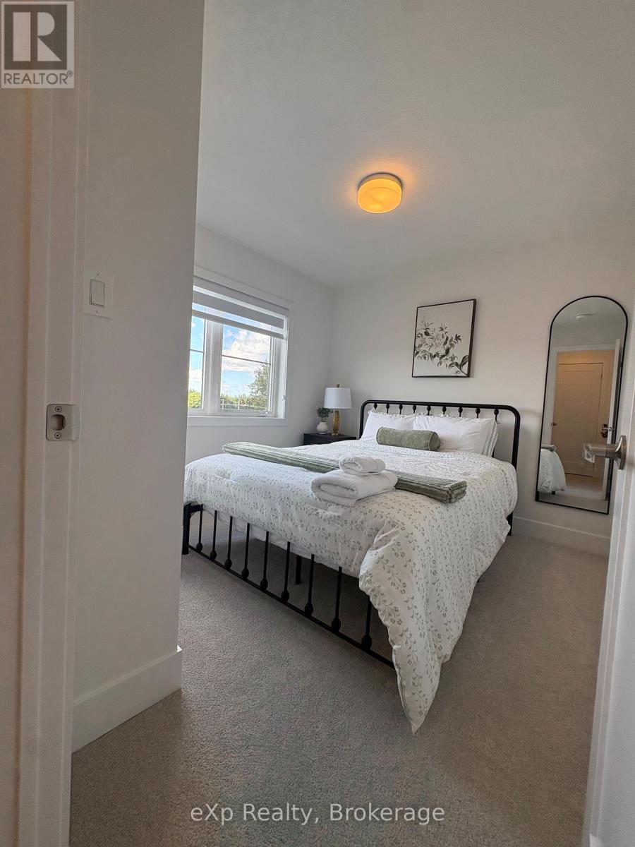 10 Balladry Boulevard Property Photo 18