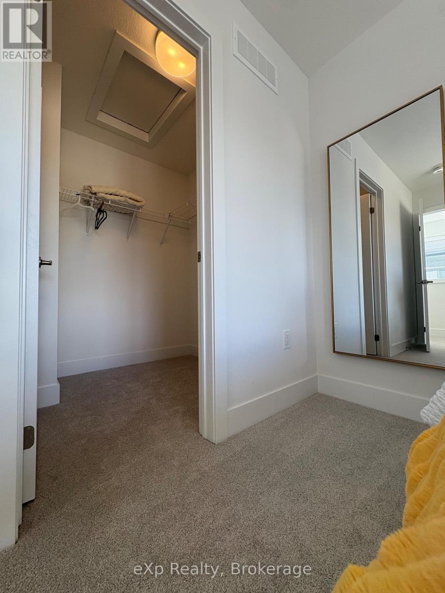 10 Balladry Boulevard Property Photo 21