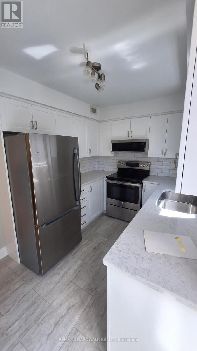 206 - 330 Centrum Boulevard Property Photo 6