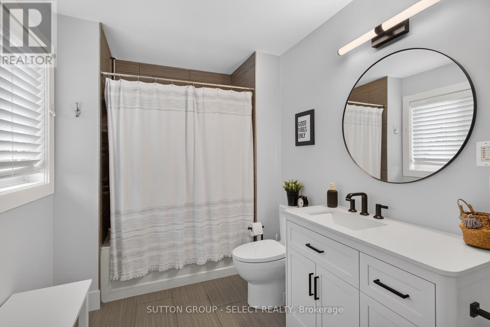 1445 Riverbend Road Property Photo 25