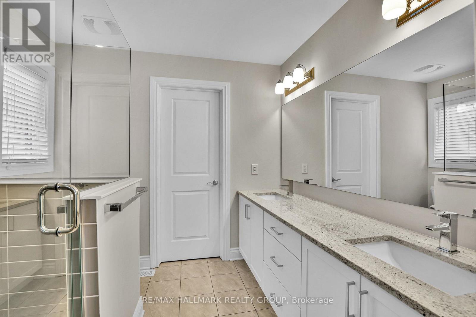 58 Zaatiik Grove Property Photo 16