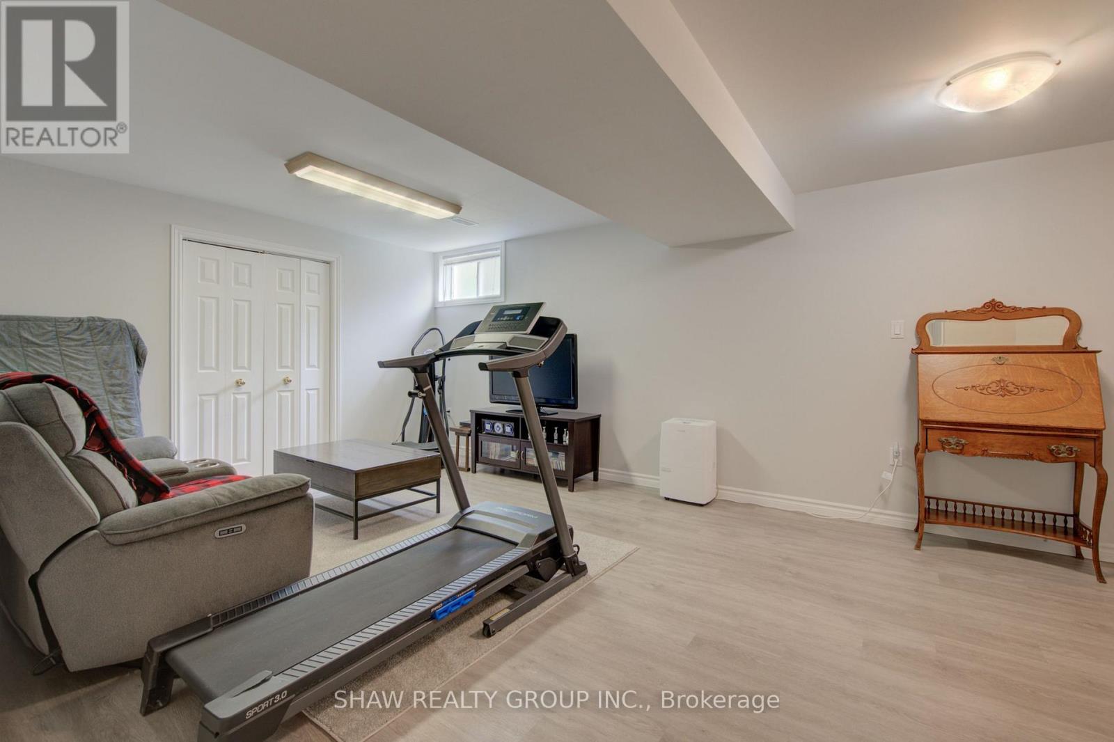 58d Harris Avenue Property Photo 37
