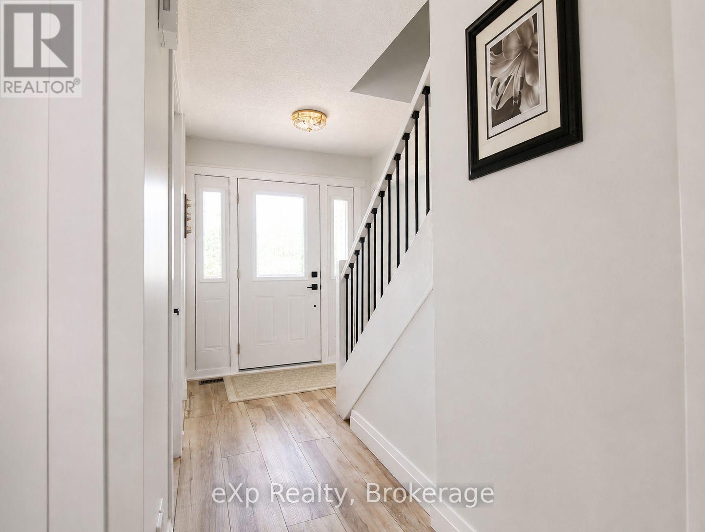 271 River Road Property Photo 18