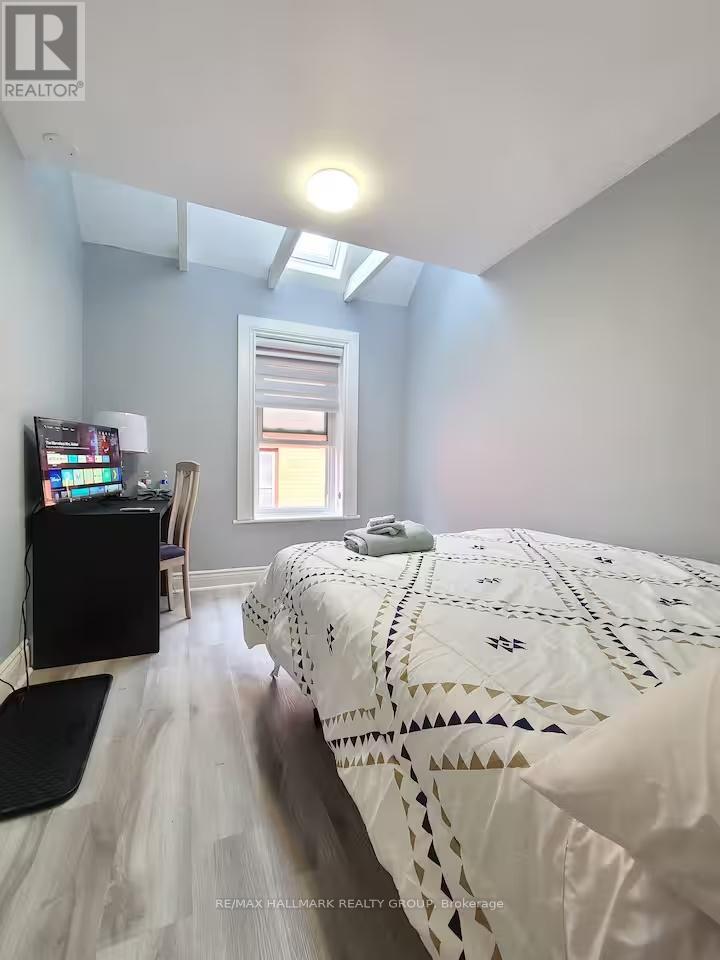 474 Somerset Street W Property Photo 21