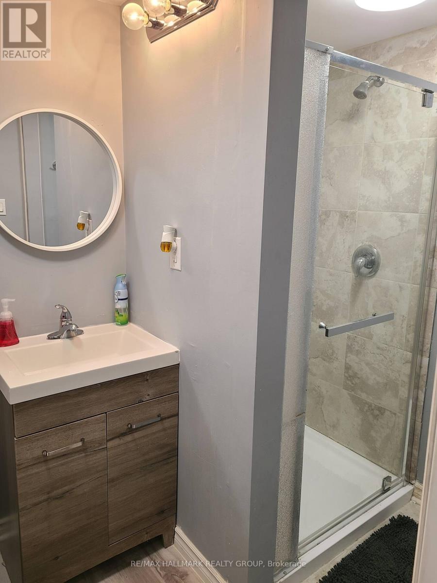 474 Somerset Street W Property Photo 30