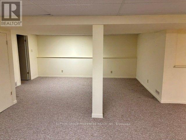 40 - 60 Fiddlers Green Road Property Photo 21