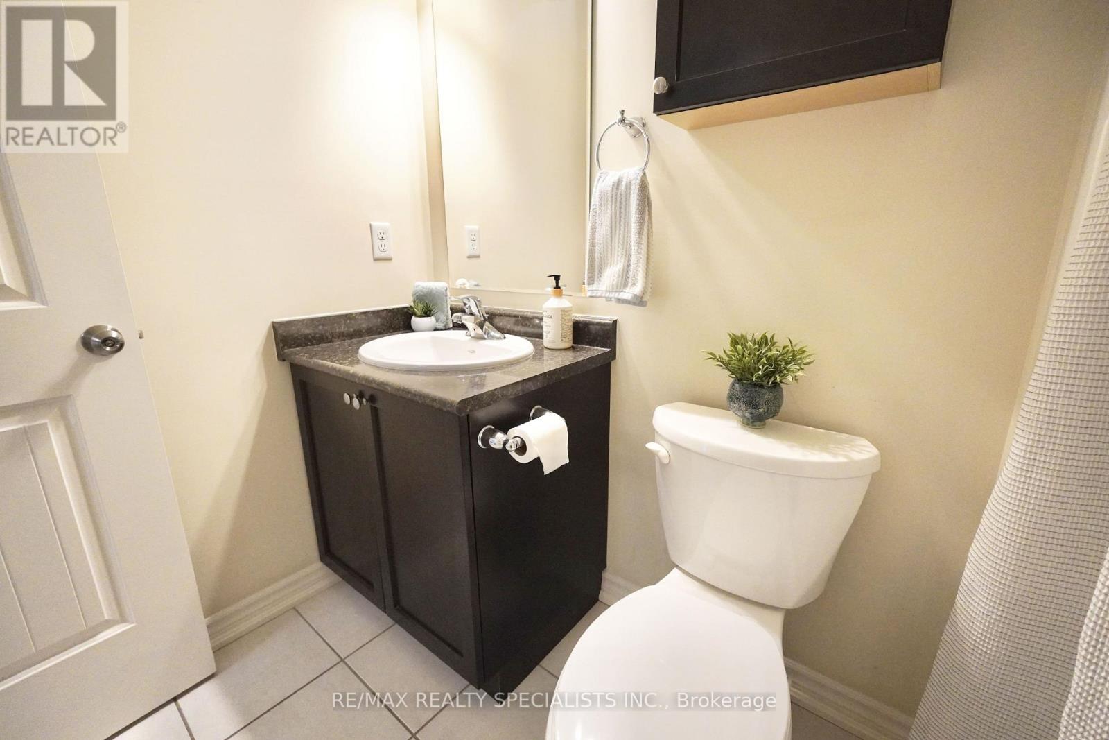 92 Aberdeen Street Property Photo 35