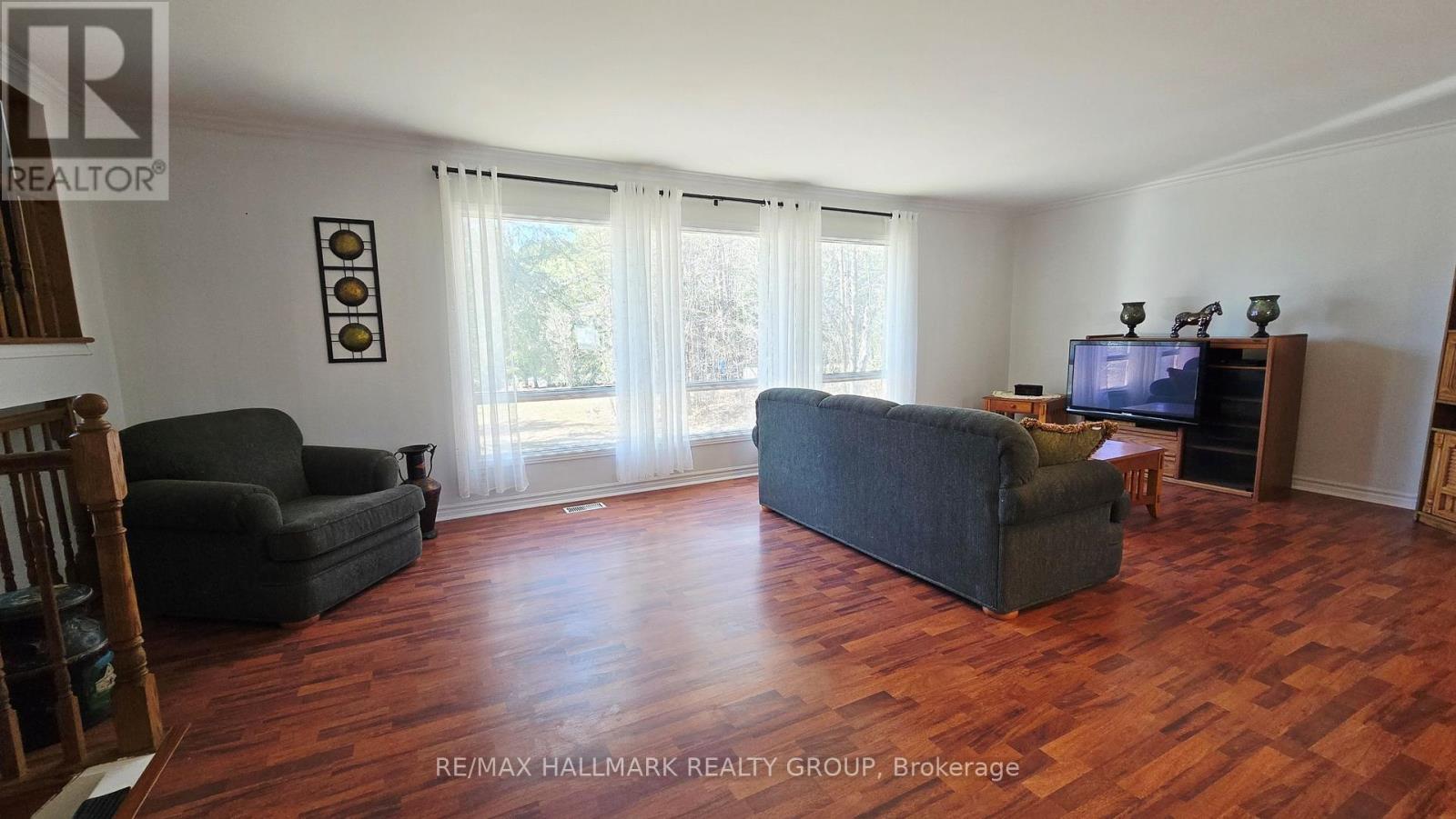 4318 Stonecrest Road Property Photo 4