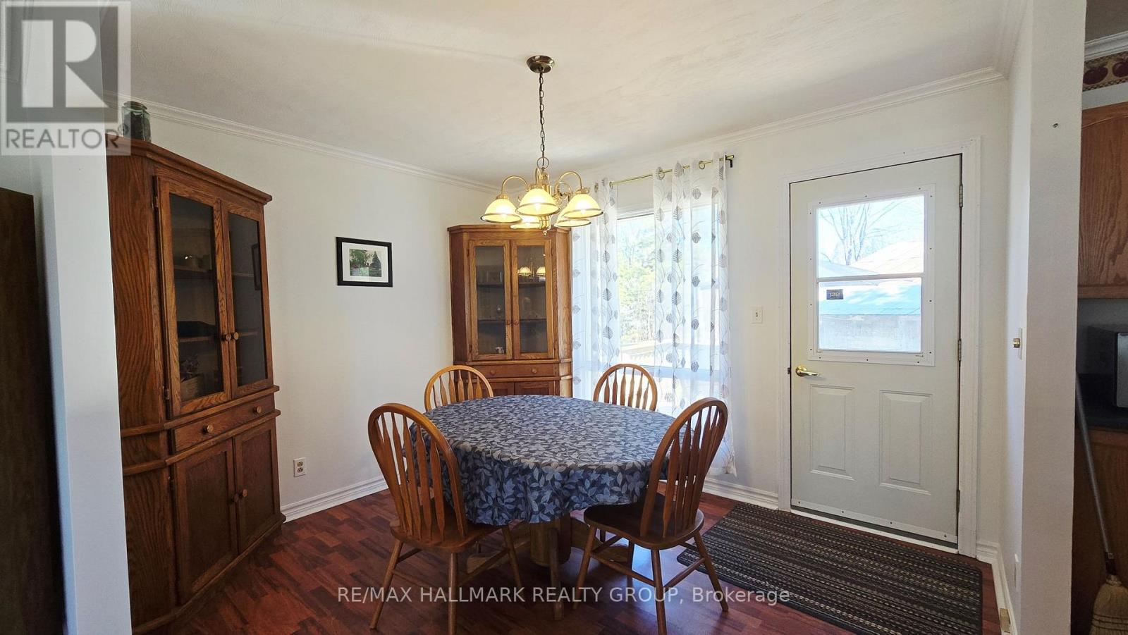 4318 Stonecrest Road Property Photo 6