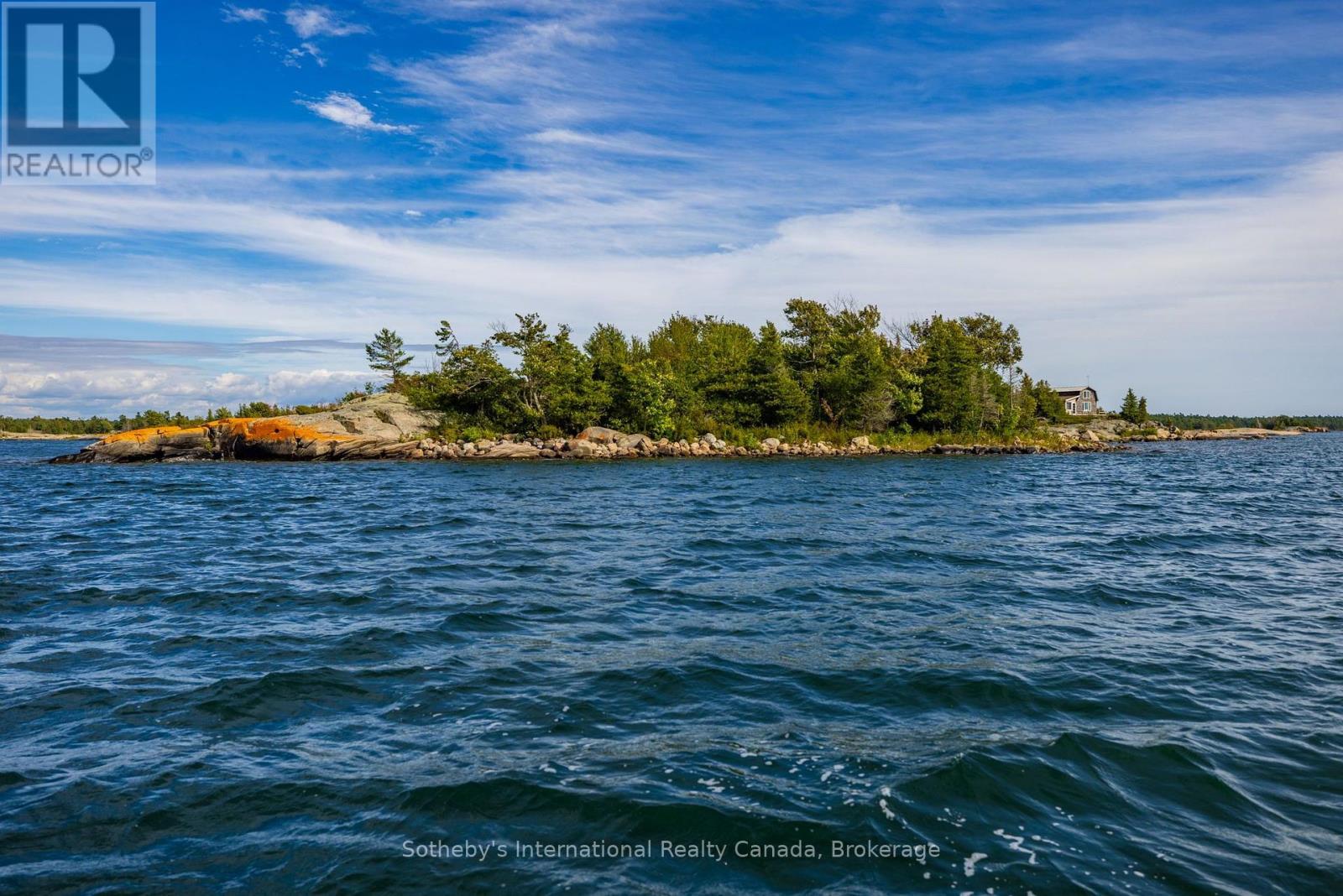 1 Island 352c Photo de la propriété 1