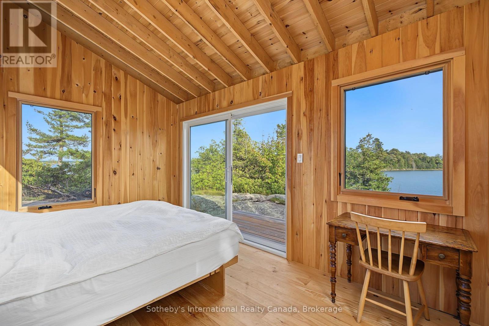 1 Island 352c Property Photo 26