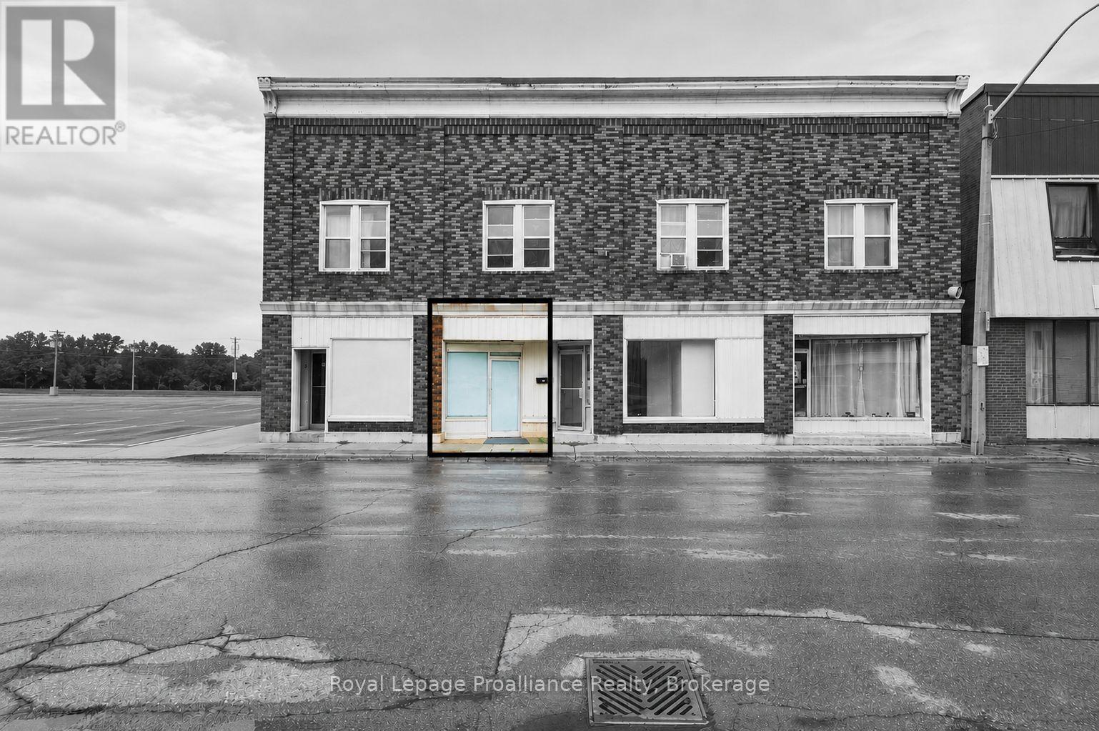 3 - 56 ELGIN STREET Property Photo 1