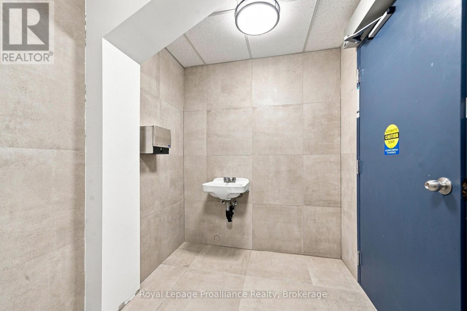 3 - 56 Elgin Street Property Photo 16
