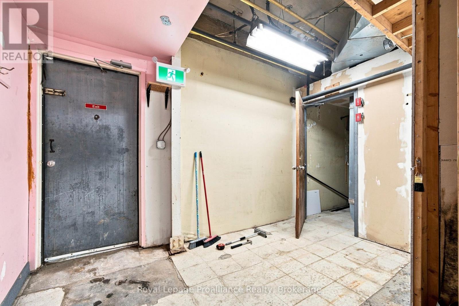 2 - 56 Elgin Street Property Photo 21