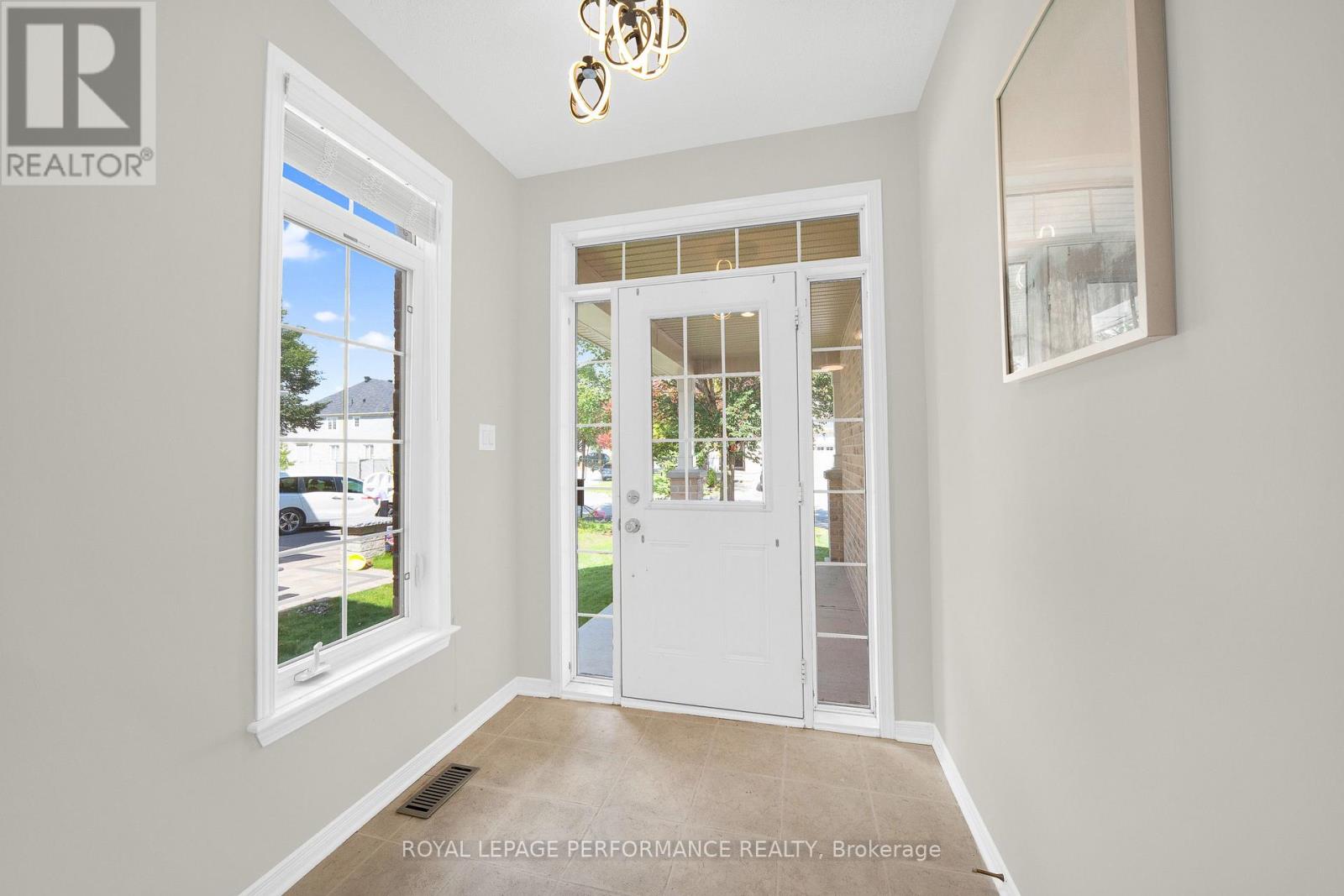 593 Pinawa Circle Property Photo 3