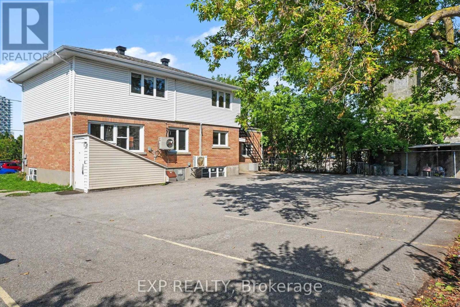 297 Savard Avenue E Property Photo 3