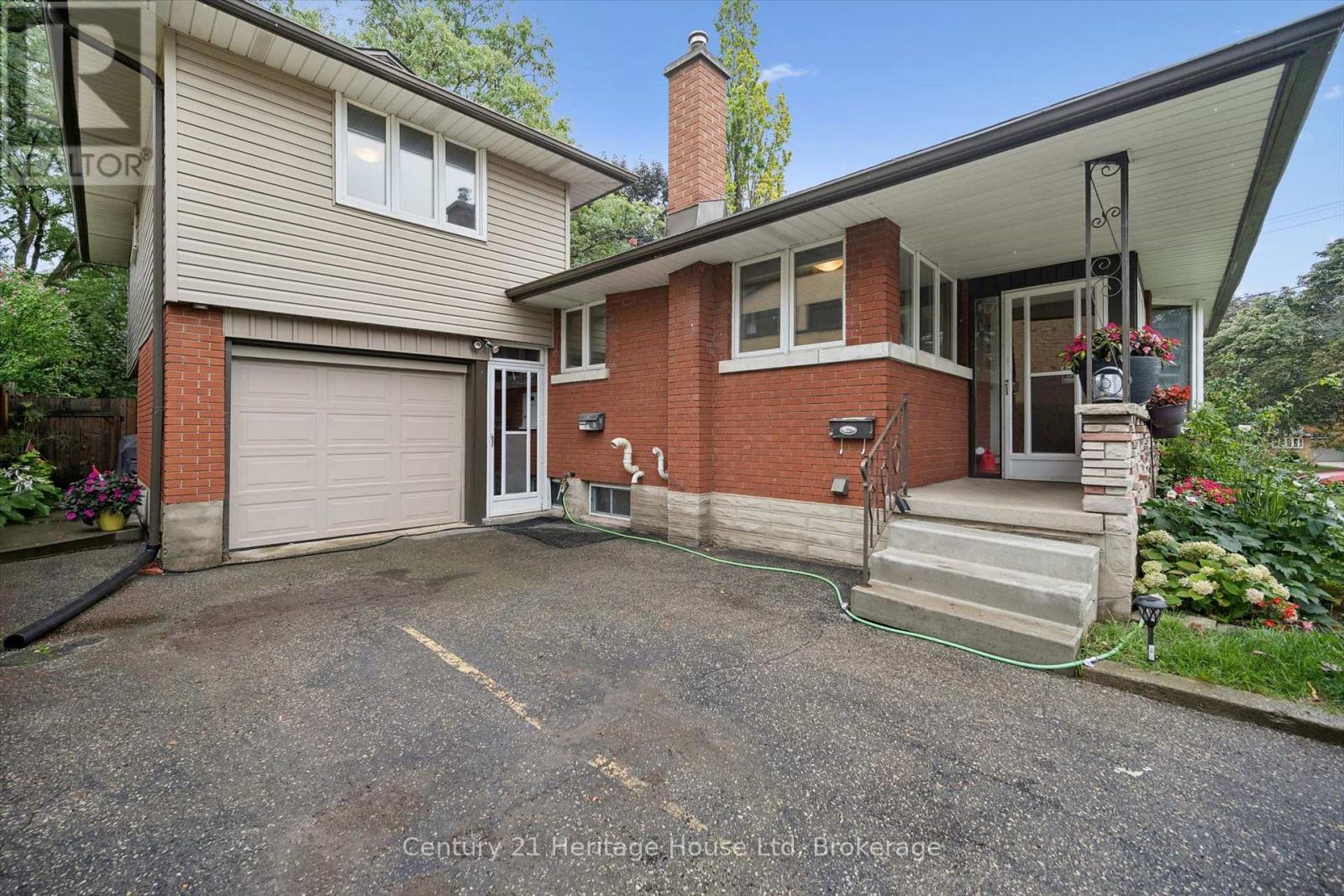 146 Cornell Avenue Property Photo 4