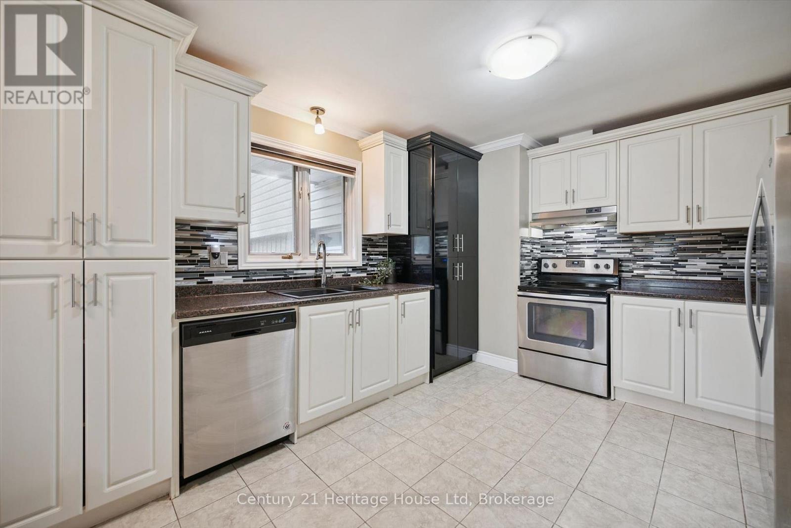 146 Cornell Avenue Property Photo 12