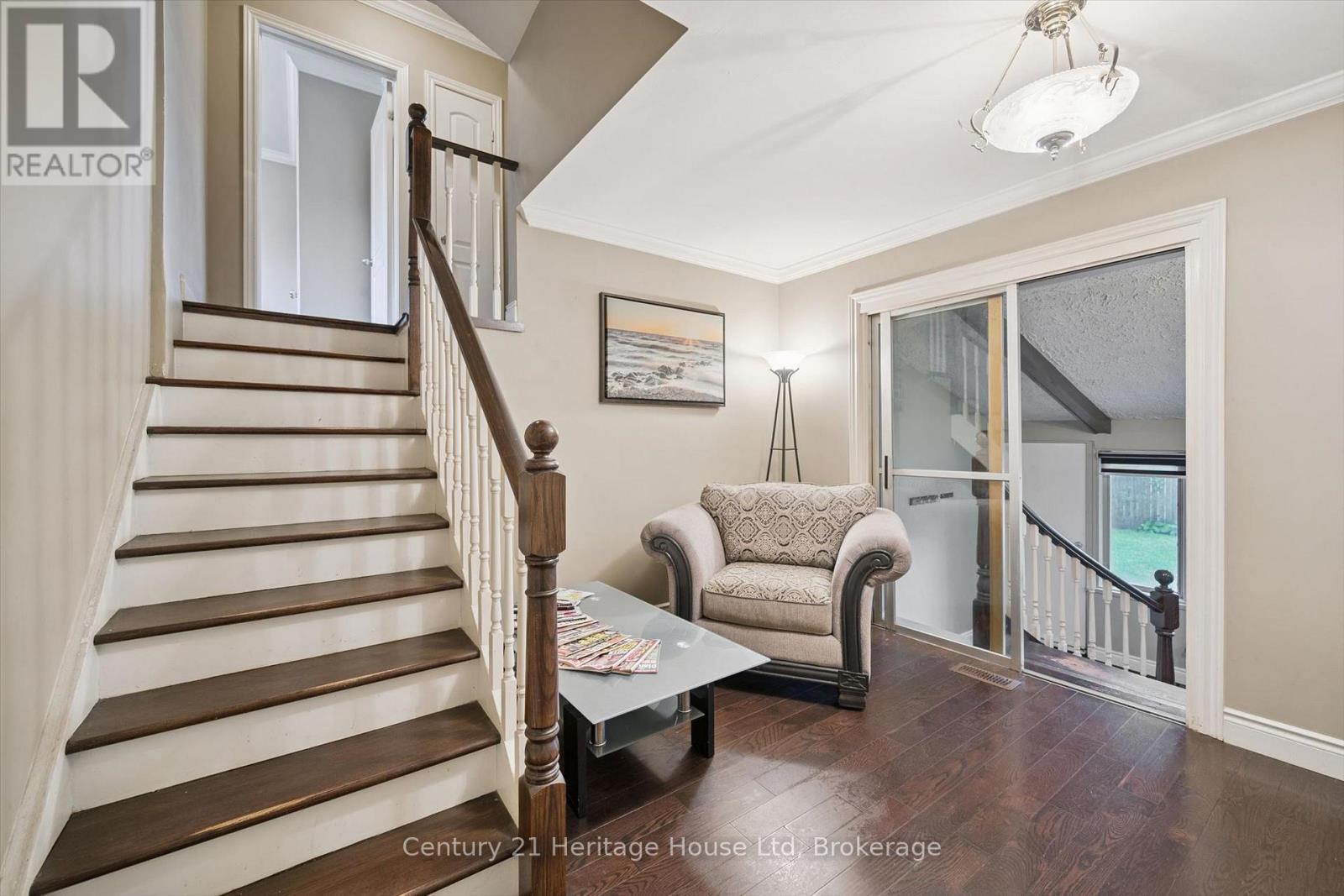 146 Cornell Avenue Property Photo 18