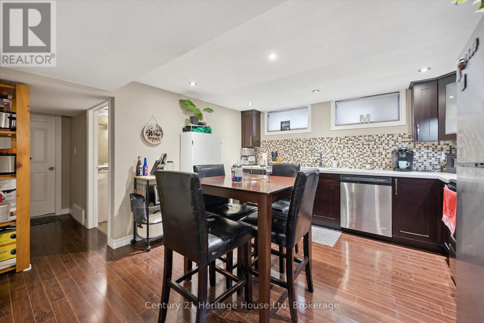 146 Cornell Avenue Property Photo 29