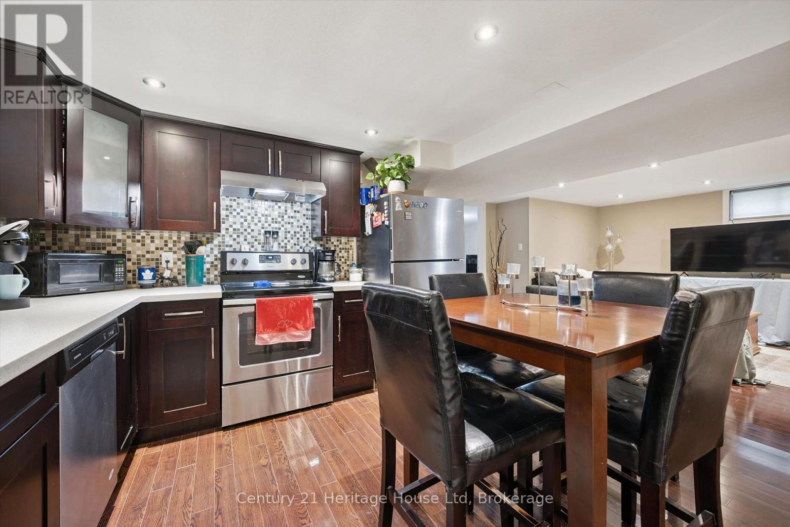 146 Cornell Avenue Property Photo 32