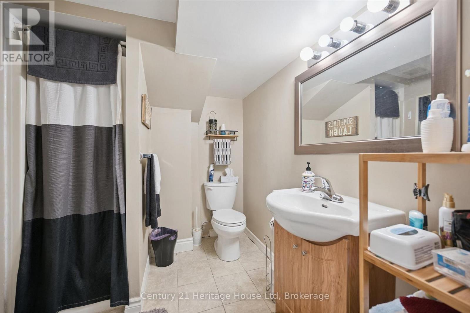 146 Cornell Avenue Property Photo 35