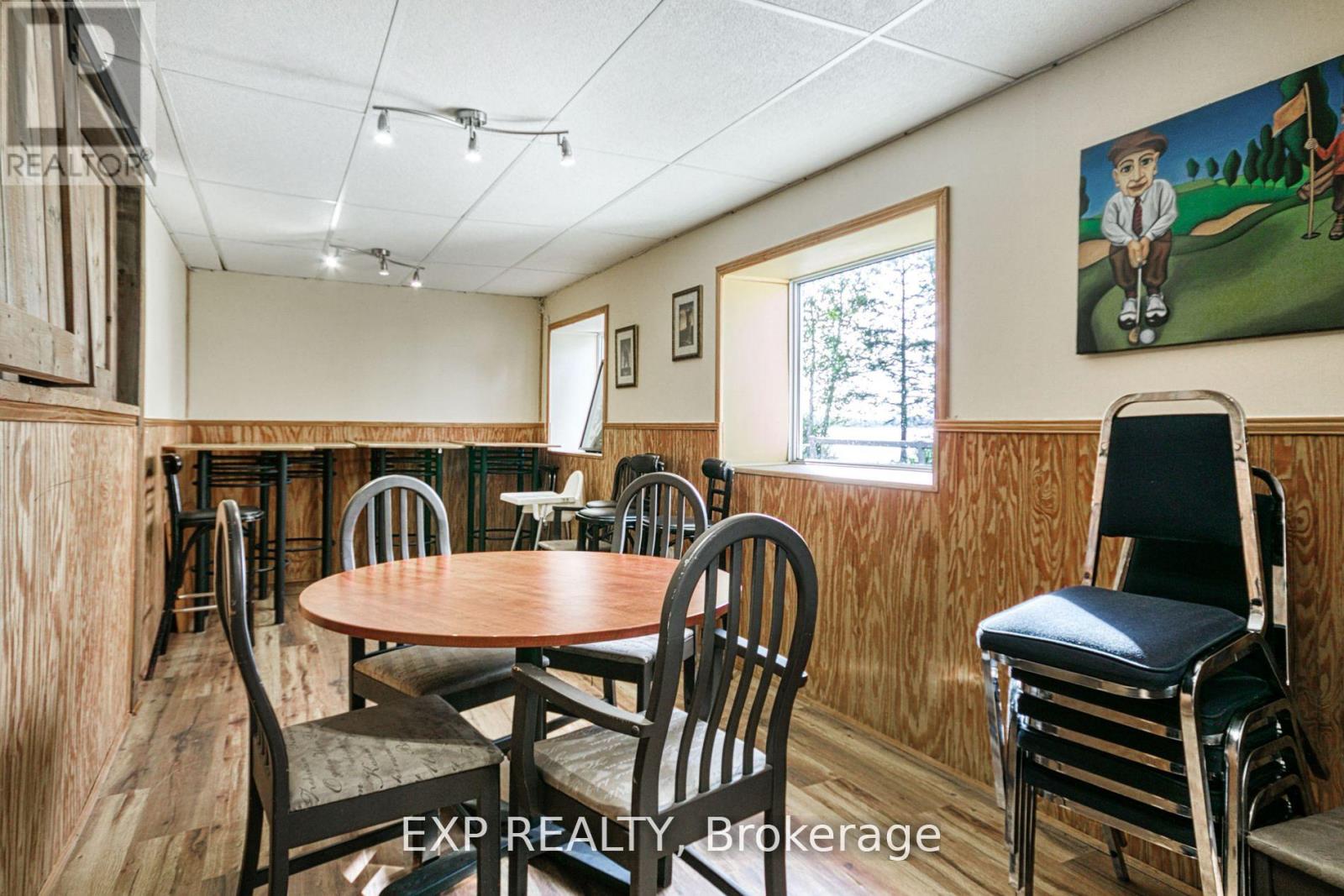 725 Lochhead Drive Property Photo 19