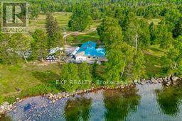 725 Lochhead Drive Property Photo 30
