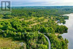 725 Lochhead Drive Property Photo 39