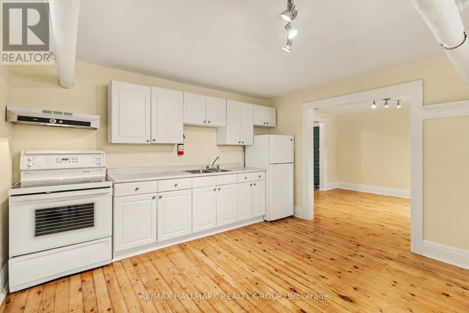 13 - 413 Elgin Street Property Photo 10