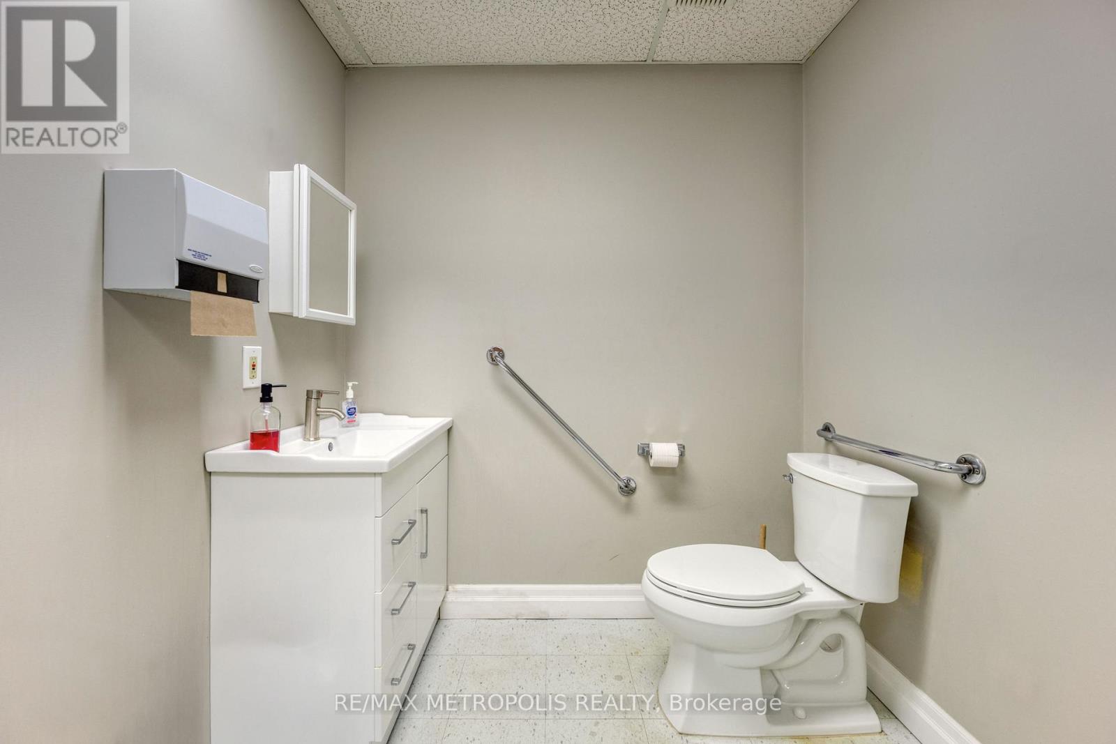 2695 Hamilton Road Property Photo 16