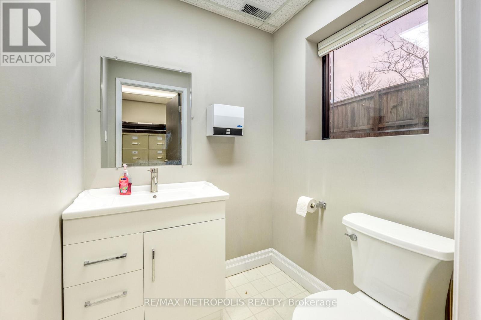 2695 Hamilton Road Property Photo 38