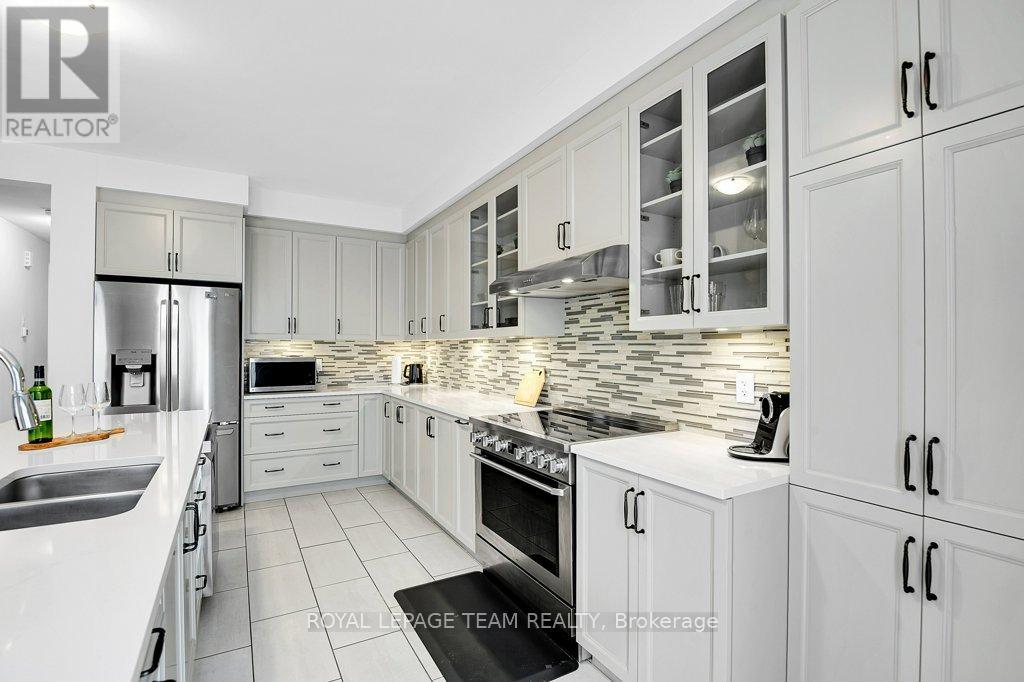 784 Cappamore Drive Property Photo 9