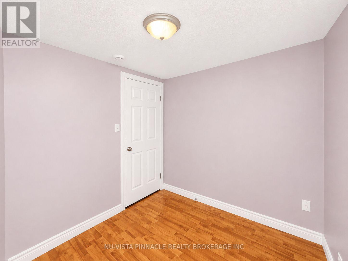 15 Gregory Place Property Photo 28